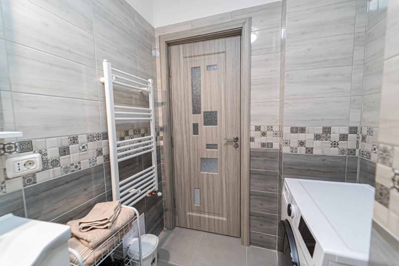 Apartament Delux Bacau Exterior photo